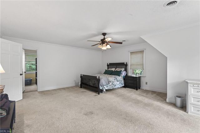 25 Saint Catherine DR, Carrollton, VA 23314