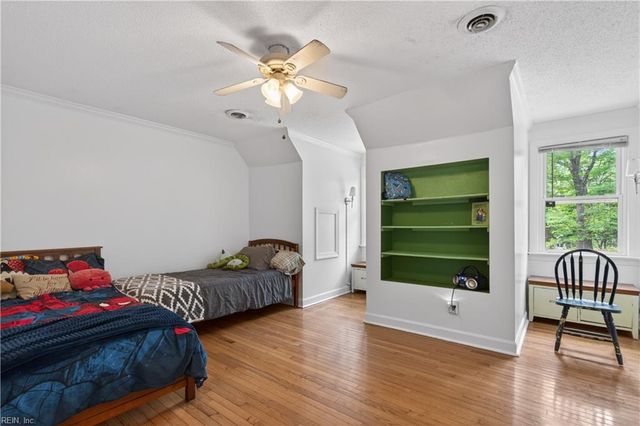 25 Saint Catherine DR, Carrollton, VA 23314