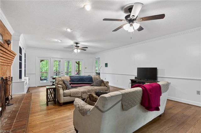 25 Saint Catherine DR, Carrollton, VA 23314