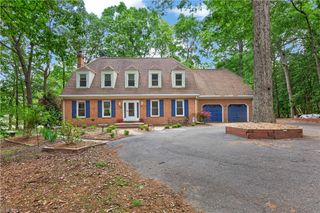 25 Saint Catherine DR, Carrollton, VA 23314