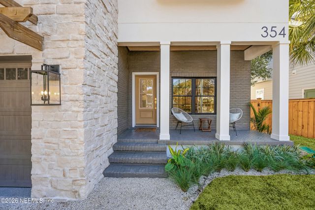 354 11TH Street, Atlantic Beach, FL 32233