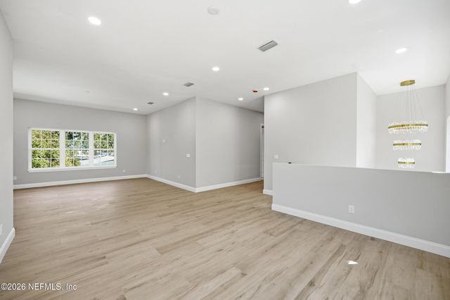 354 11TH Street, Atlantic Beach, FL 32233