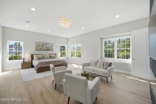 354 11TH Street, Atlantic Beach, FL 32233