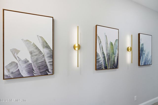 354 11TH Street, Atlantic Beach, FL 32233