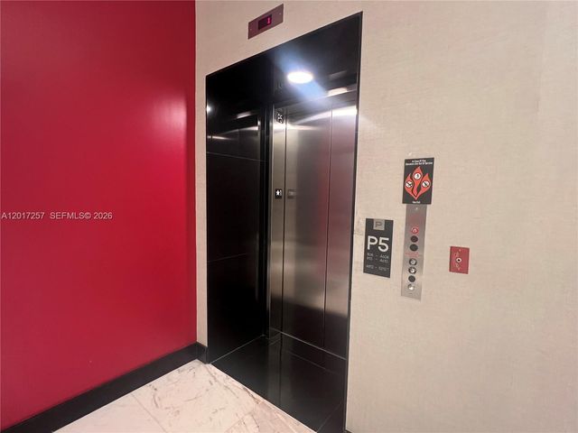 851 NE 1st Av 2808, Miami, FL 33132