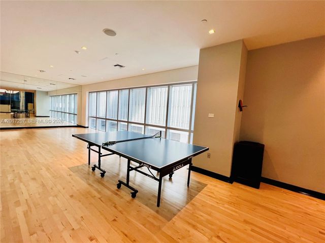 851 NE 1st Av 2808, Miami, FL 33132