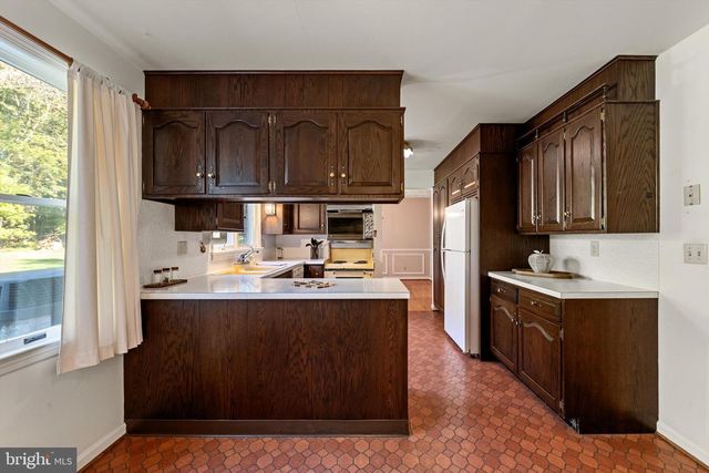 185 SHEPHERD LN, Shepherdstown, WV 25443