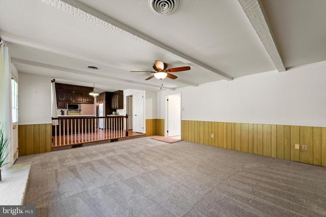 185 SHEPHERD LN, Shepherdstown, WV 25443