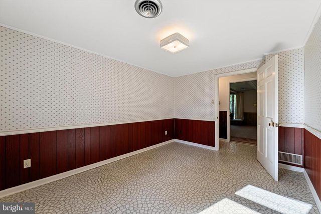 185 SHEPHERD LN, Shepherdstown, WV 25443