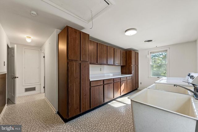 185 SHEPHERD LN, Shepherdstown, WV 25443