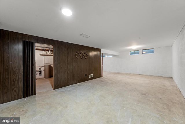 185 SHEPHERD LN, Shepherdstown, WV 25443