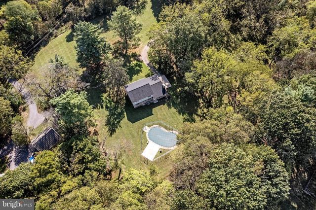 185 SHEPHERD LN, Shepherdstown, WV 25443