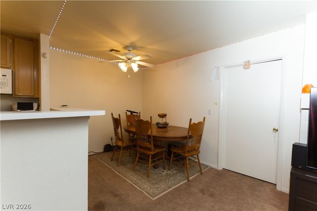 4861 South Torrey Pines Drive 106, Las Vegas, NV 89103