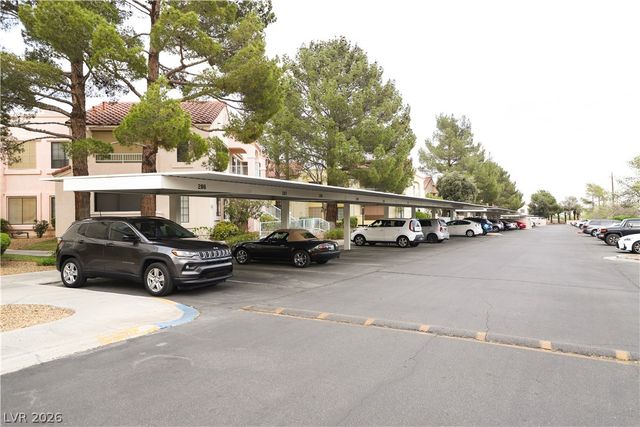 4861 South Torrey Pines Drive 106, Las Vegas, NV 89103