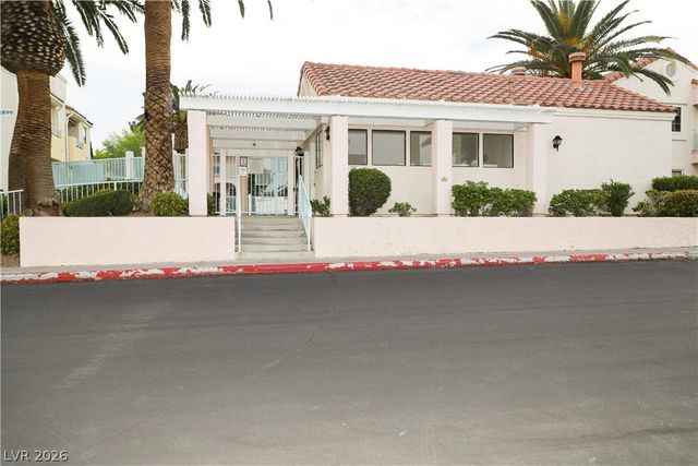 4861 South Torrey Pines Drive 106, Las Vegas, NV 89103