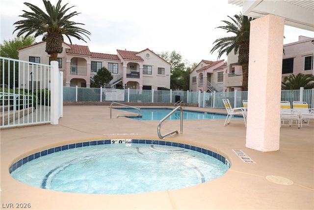 4861 South Torrey Pines Drive 106, Las Vegas, NV 89103