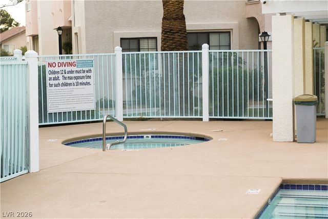 4861 South Torrey Pines Drive 106, Las Vegas, NV 89103