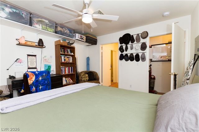 4861 South Torrey Pines Drive 106, Las Vegas, NV 89103