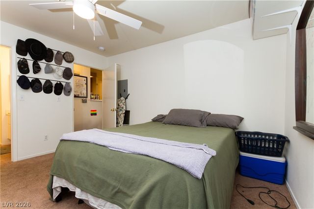 4861 South Torrey Pines Drive 106, Las Vegas, NV 89103