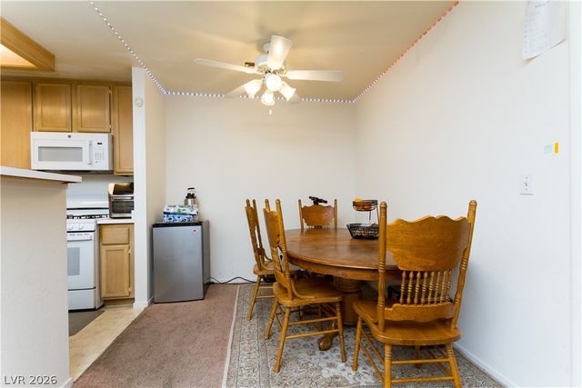 4861 South Torrey Pines Drive 106, Las Vegas, NV 89103