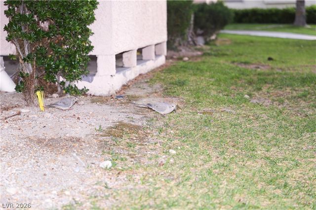 4861 South Torrey Pines Drive 106, Las Vegas, NV 89103