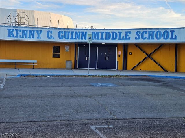 4861 South Torrey Pines Drive 106, Las Vegas, NV 89103