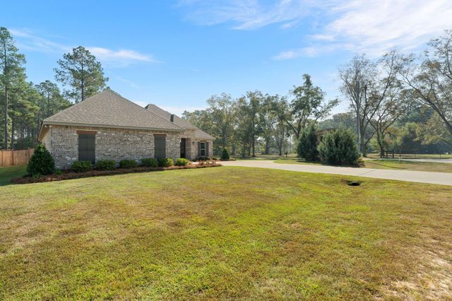 4 Sapphire Dr., Purvis, MS 39475