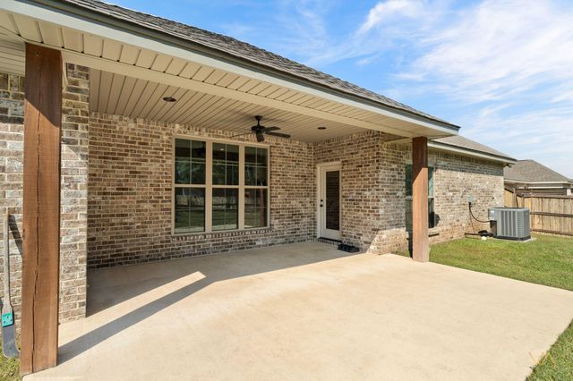 4 Sapphire Dr., Purvis, MS 39475