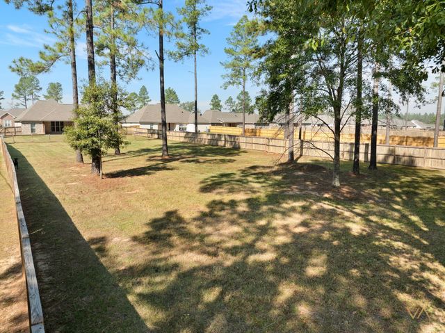 4 Sapphire Dr., Purvis, MS 39475