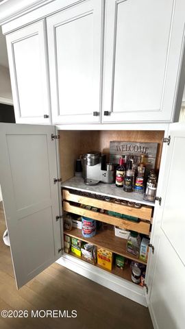 365 Hopedale Drive SE, Bayville, NJ 08721