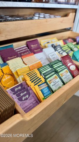 365 Hopedale Drive SE, Bayville, NJ 08721