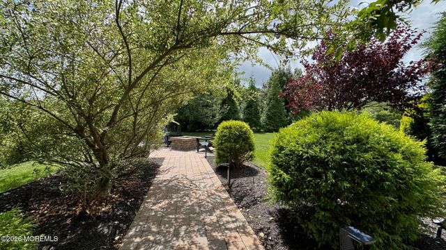 365 Hopedale Drive SE, Bayville, NJ 08721