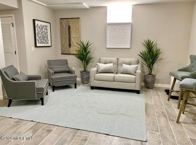 365 Hopedale Drive SE, Bayville, NJ 08721