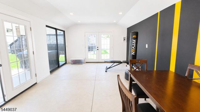 109 Sherman Ave, Roselle Park Boro, NJ 07204