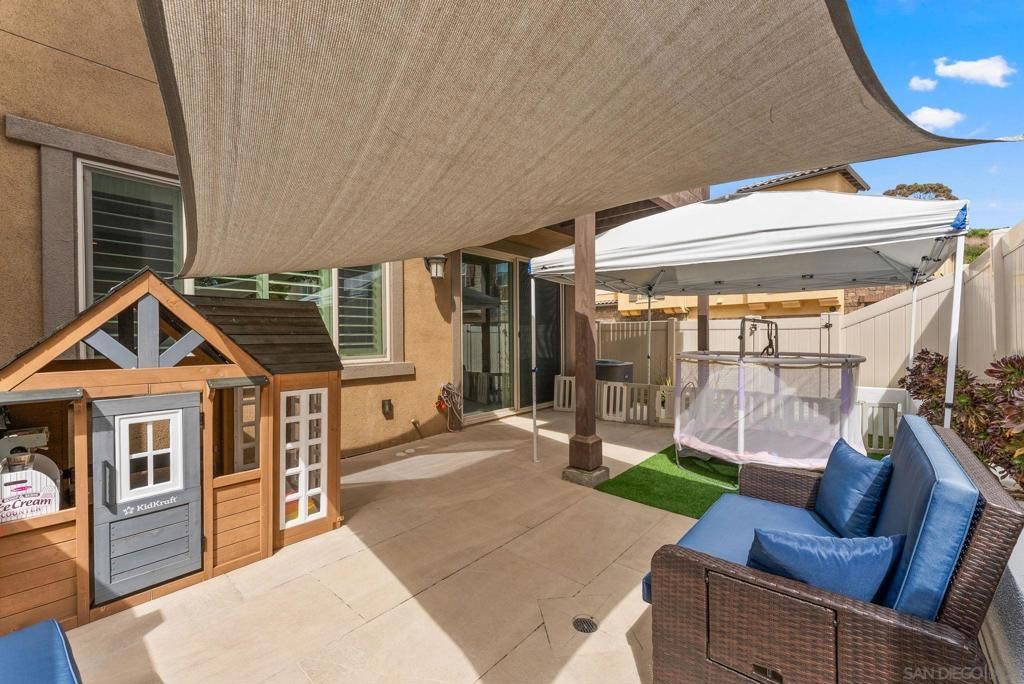 Image 19 of property listing at 3251 Crecida, Carlsbad, CA 92010