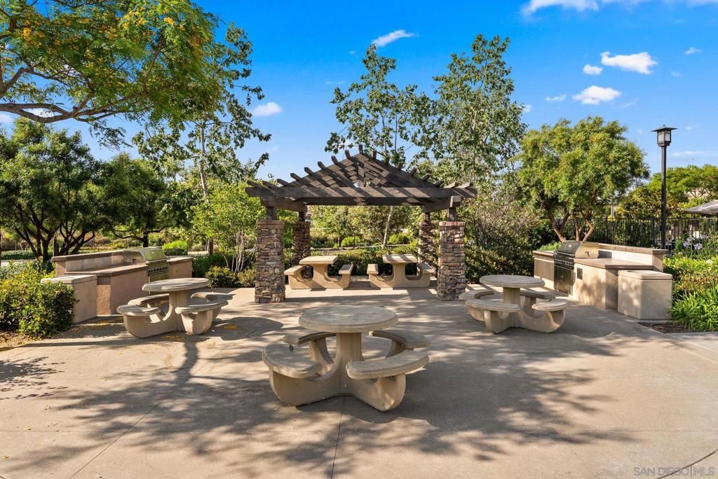 Image 46 of property listing at 3251 Crecida, Carlsbad, CA 92010