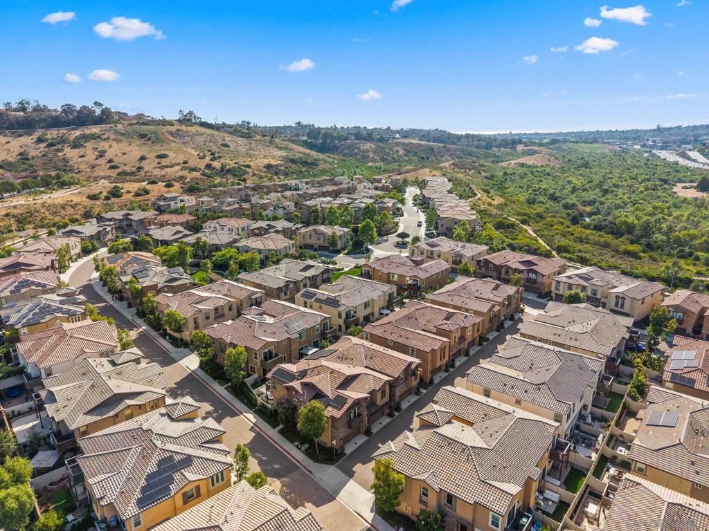 Image 57 of property listing at 3251 Crecida, Carlsbad, CA 92010