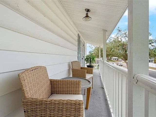 8067 123RD STREET, Seminole, FL 33772