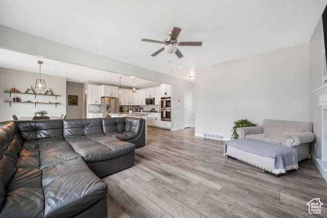 12248 S CROYDEN LN, Herriman, UT 84096