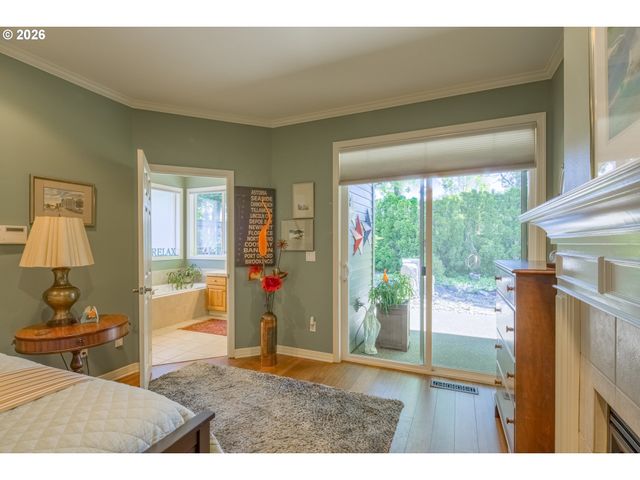 15502 Nw PAR Ct, Portland, OR 97229