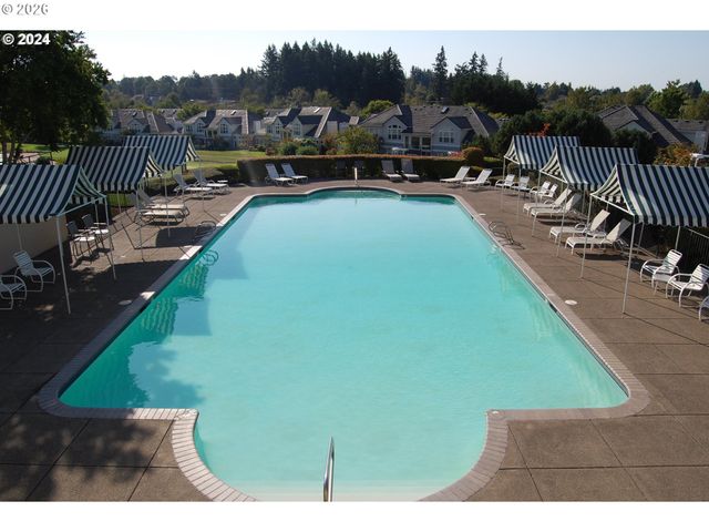 15502 Nw PAR Ct, Portland, OR 97229
