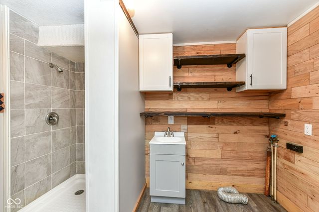 162 W 500 S, Anderson, IN 46013