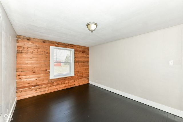 162 W 500 S, Anderson, IN 46013