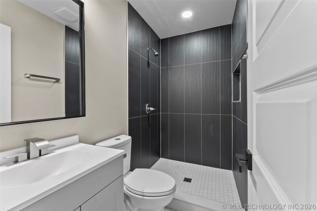 2059 E Young Place, Tulsa, OK 74110