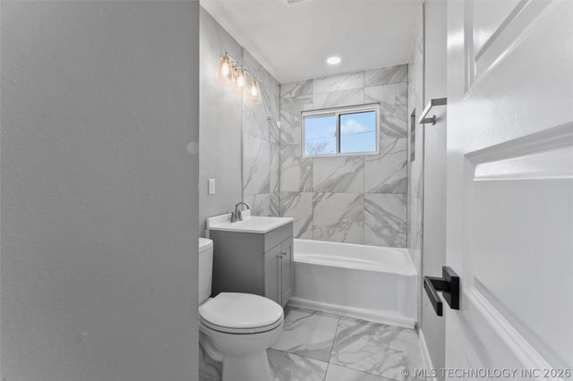 2059 E Young Place, Tulsa, OK 74110