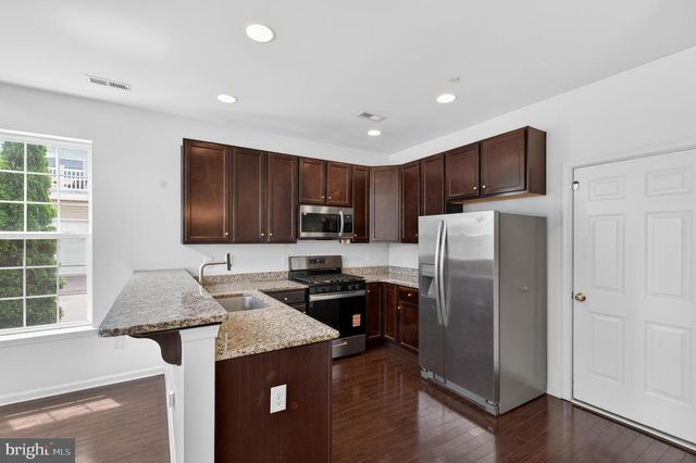 1255 PARISH AVE, Claymont, DE 19703