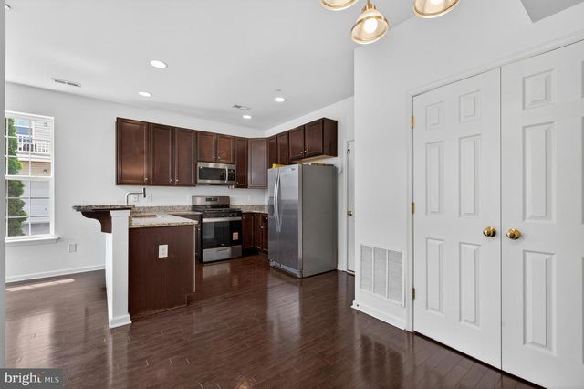 1255 PARISH AVE, Claymont, DE 19703