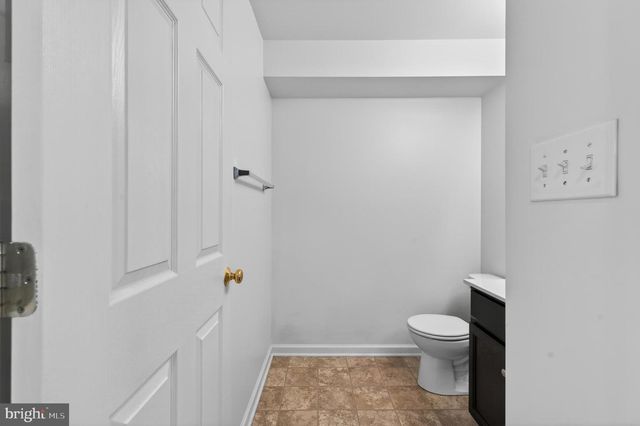 1255 PARISH AVE, Claymont, DE 19703