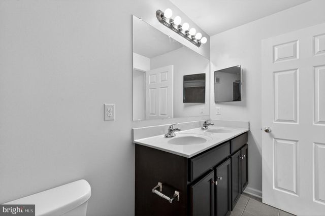 1255 PARISH AVE, Claymont, DE 19703