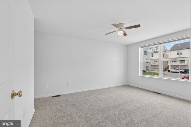 1255 PARISH AVE, Claymont, DE 19703